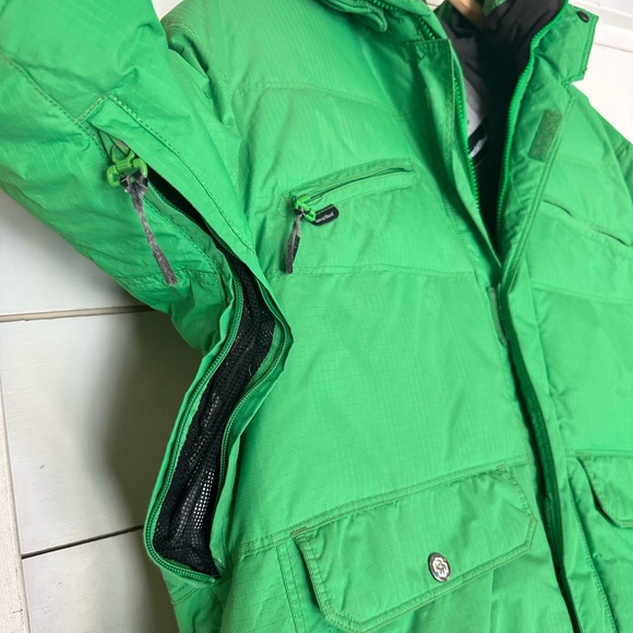 Snowboard Ski Jacket - Picture 5 of 6